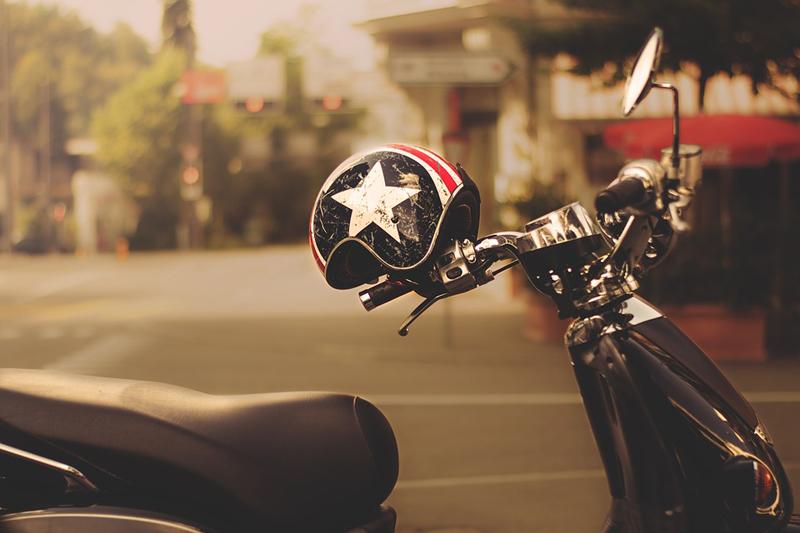 4 ideas para personalizar tu casco de moto personalizar tu casco de moto