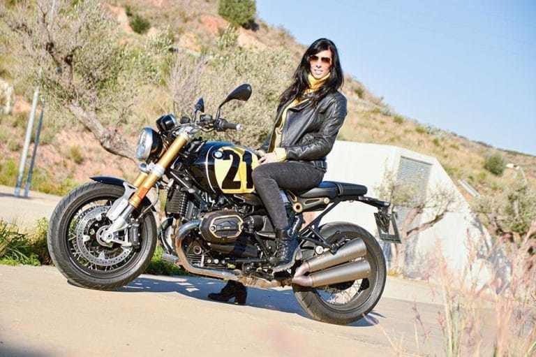 BMW R nineT, neo café racer customizable con accesorios de la marca