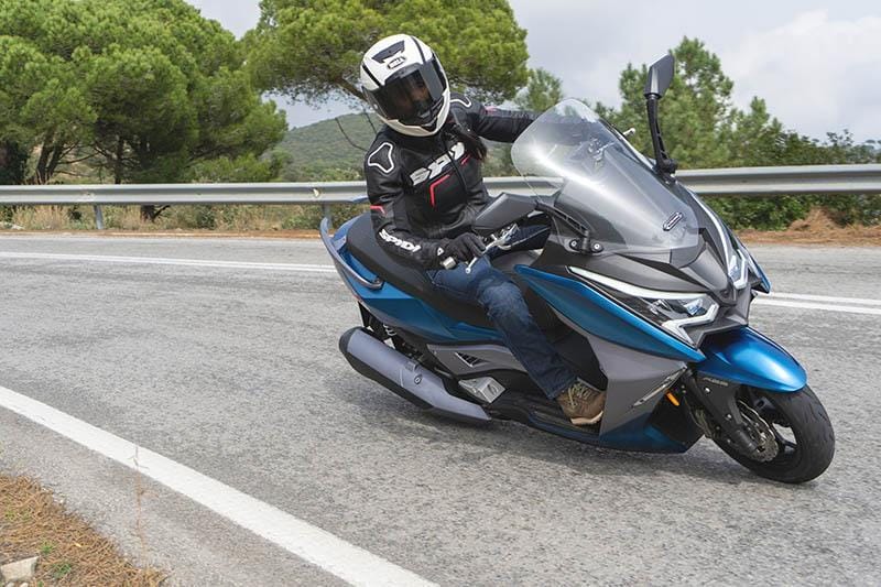 Ariic 318: scooter probado en el Himalaya 2 ariic 318 top speed