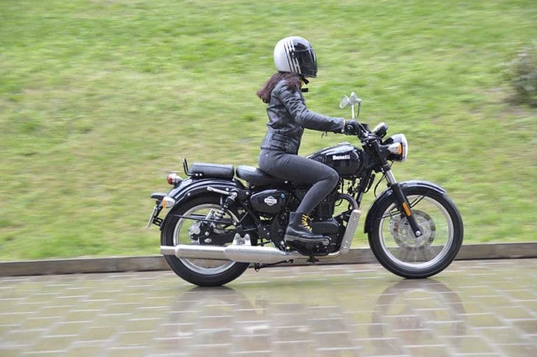 benelli imperiale 400 clasica