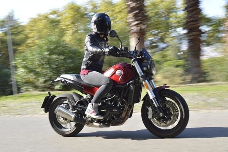 benelli leoncino 500 carretera
