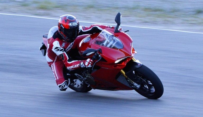 ficha tecnica ducati panigale 1299s, ficha moto, prueba ducati, prueba panigale, test motorcycle, test ducati panigale, test ducati 1299s