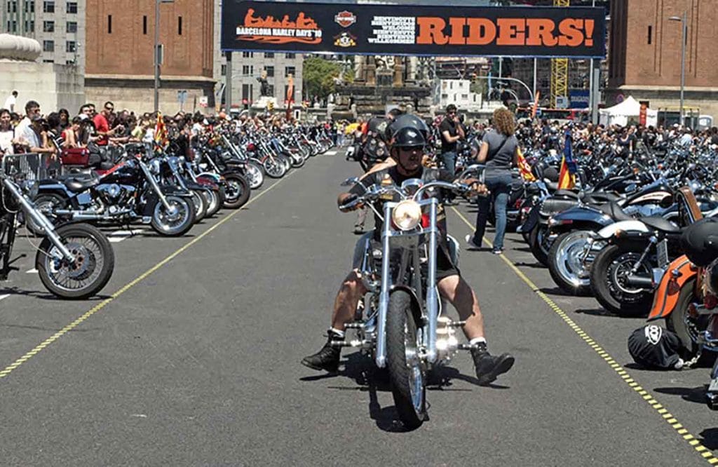 harley days, Ada Colau, harley davidson, harley lifestyle, motorcycle, custom events