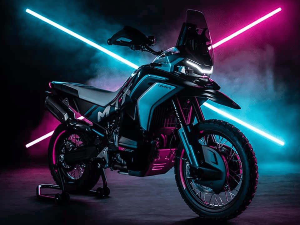 CFMoto 800MT-X: El próximo paso en la colaboración con KTM  1
