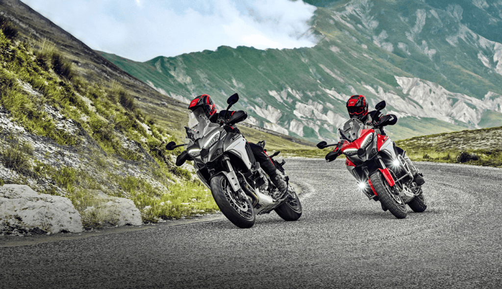 Ducati Multistrada V4 y V4S 2025: se renueva la reina de las trail ahora con versión 'Pikes Peak' 4