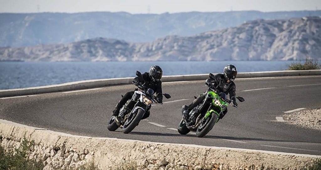 michelin pilot road, michelin pilot road 4, michelin para motos, neumáticos moto michelin, neumáticos para lugares fríos,
